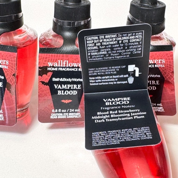 VAMPIRE BLOOD Wallflowers - Picture 2 of 2